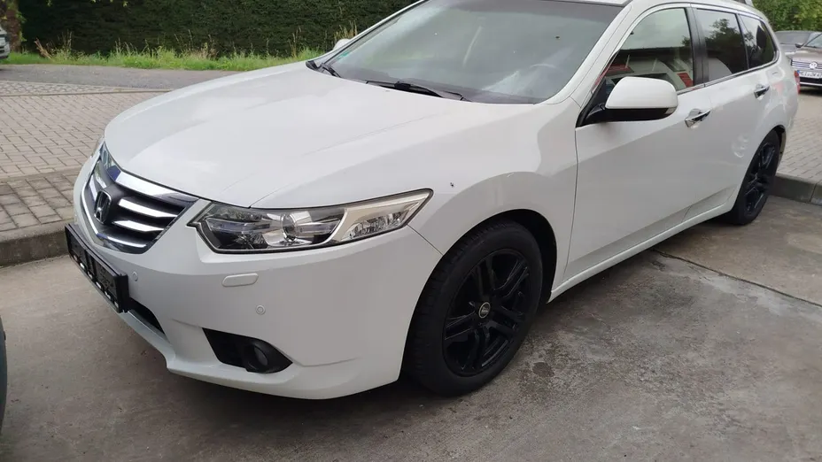 HONDA Accord -