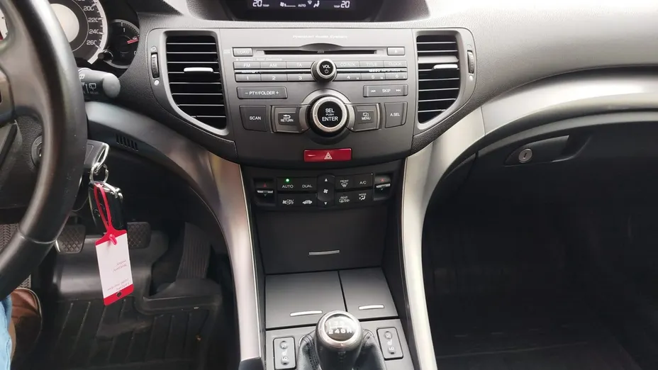 HONDA Accord -