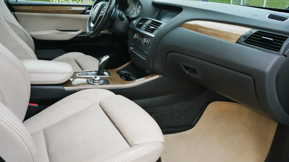 BMW X3 -