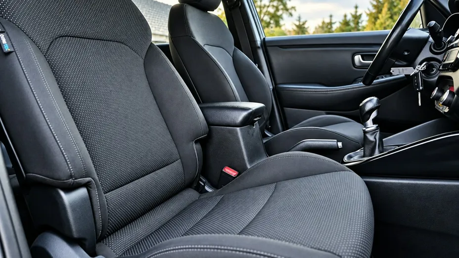 KIA Carens -