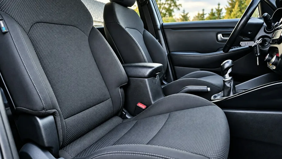 KIA Carens -