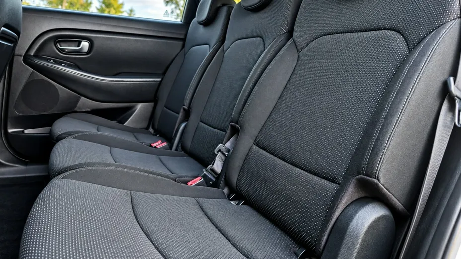 KIA Carens -