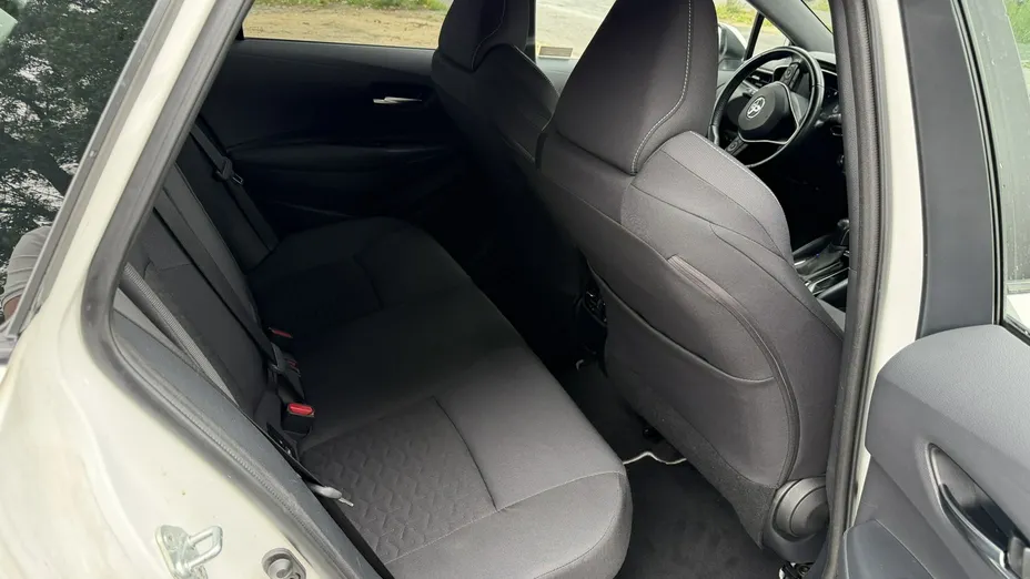 TOYOTA Corolla -