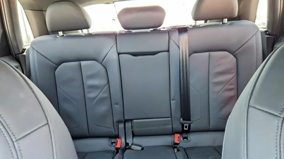 AUDI Q3 -
