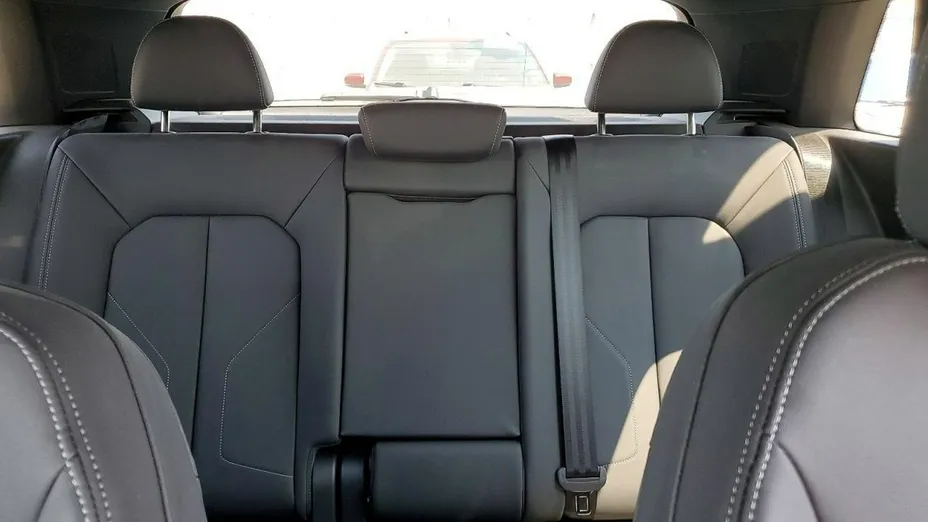 AUDI Q3 -