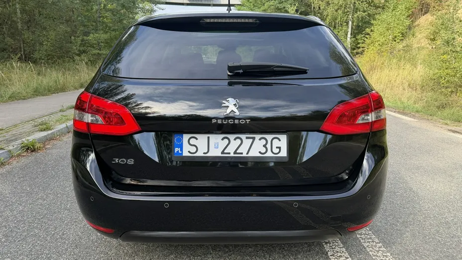 PEUGEOT 308 -
