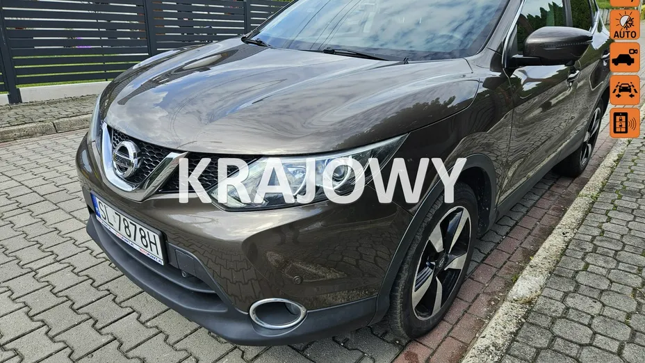 NISSAN Qashqai -