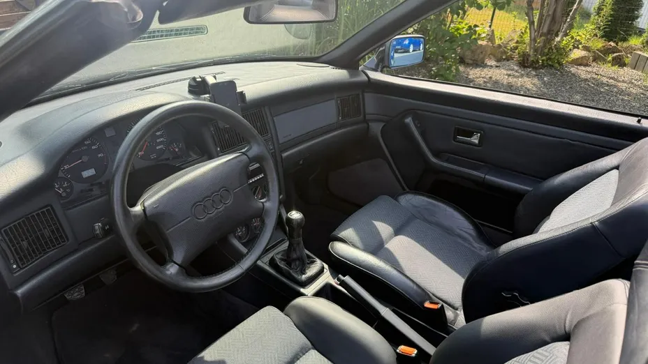 AUDI 80 -