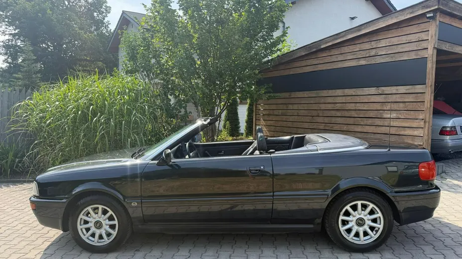 AUDI 80 -