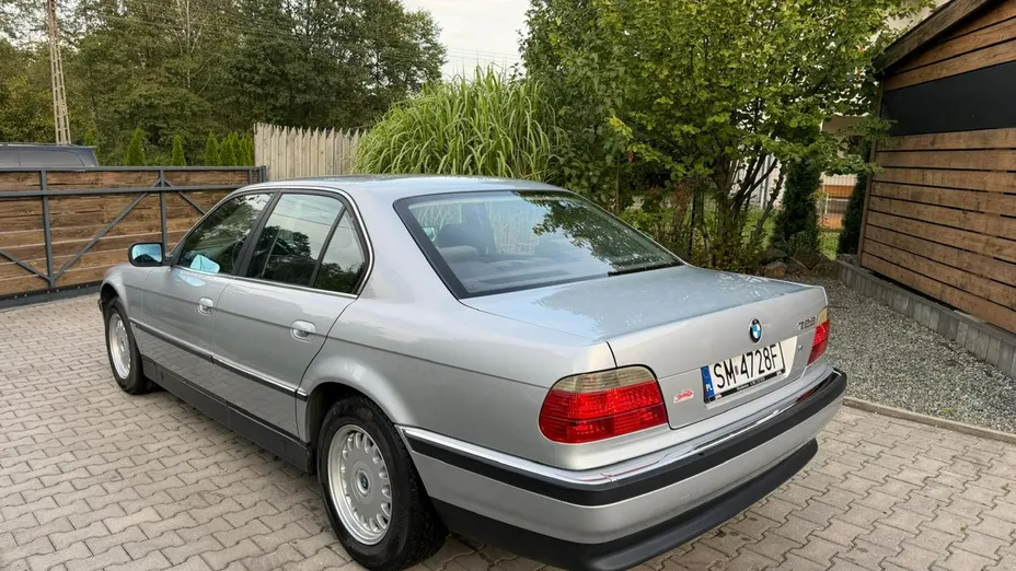 BMW Seria 7 -