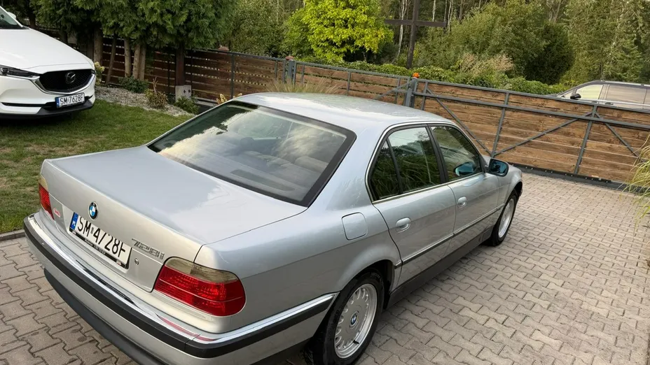 BMW Seria 7 -