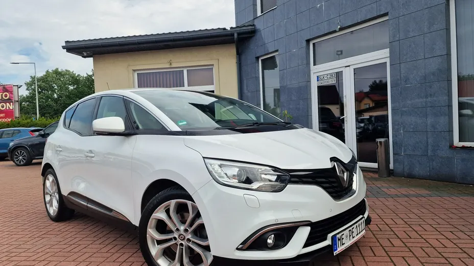 RENAULT Scenic -