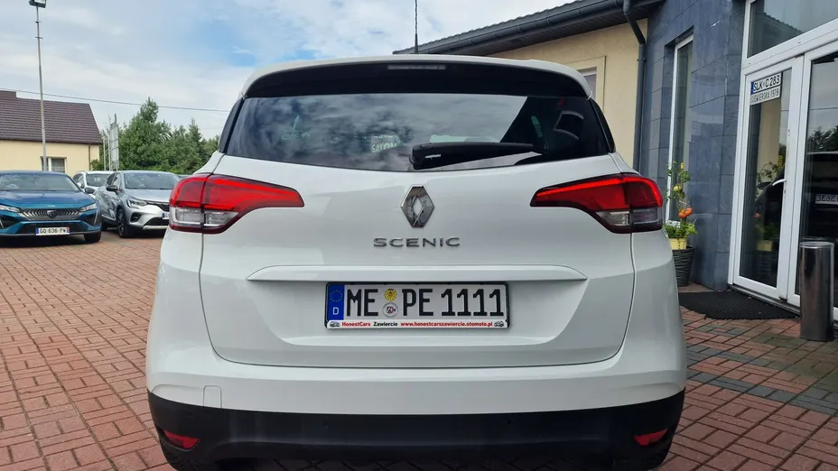 RENAULT Scenic -