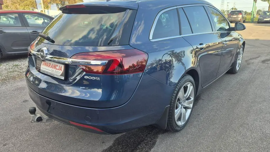 OPEL Insignia -