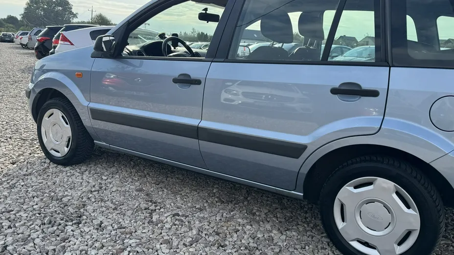 FORD Fusion -