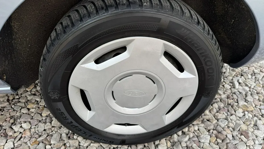 FORD Fusion -