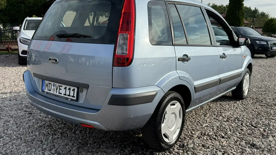 FORD Fusion -