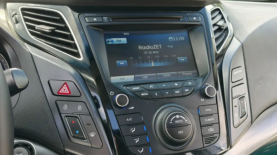 HYUNDAI i40 -