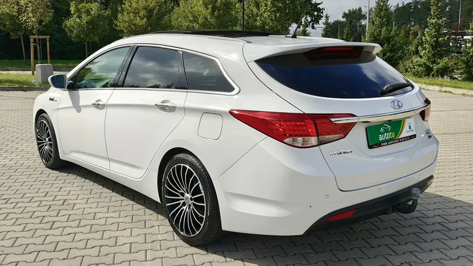 HYUNDAI i40 -