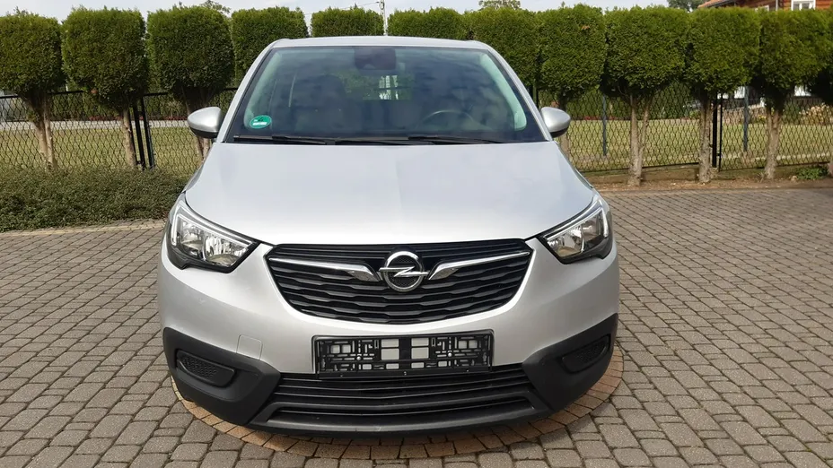 OPEL Crossland X -