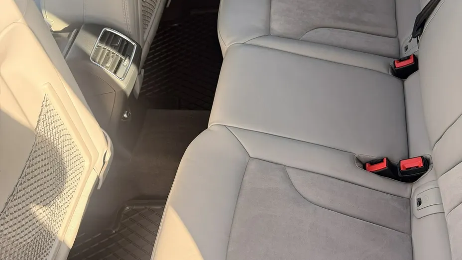 AUDI Q3 -