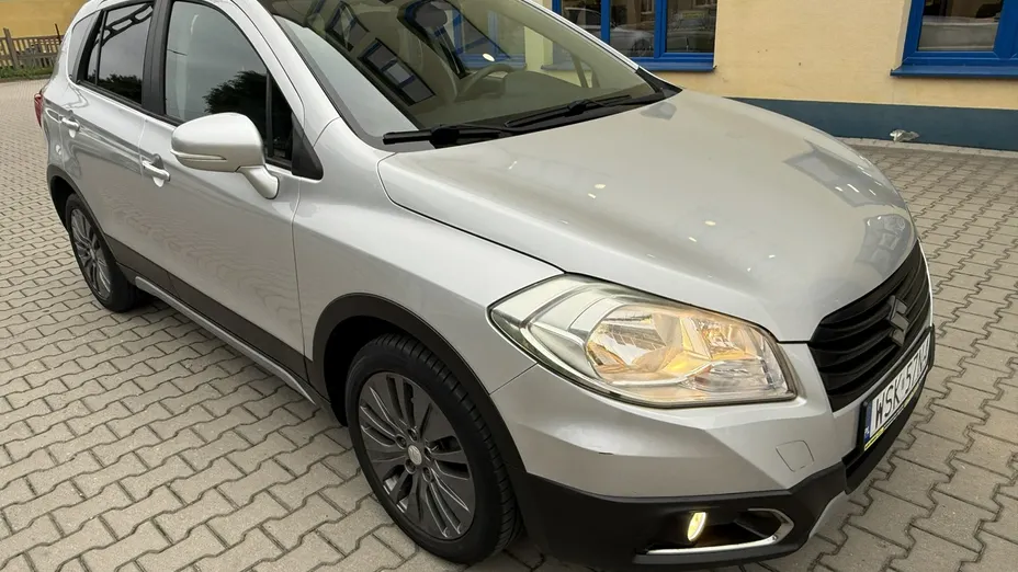 SUZUKI S-Cross -