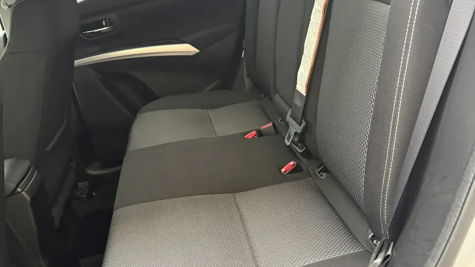 SUZUKI S-Cross -