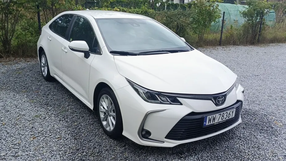 TOYOTA Corolla -