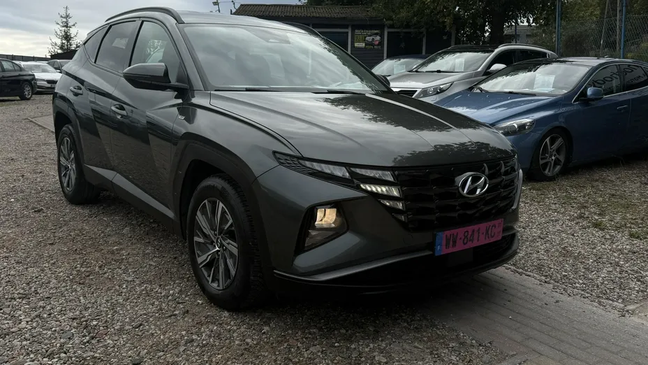 HYUNDAI Tucson -