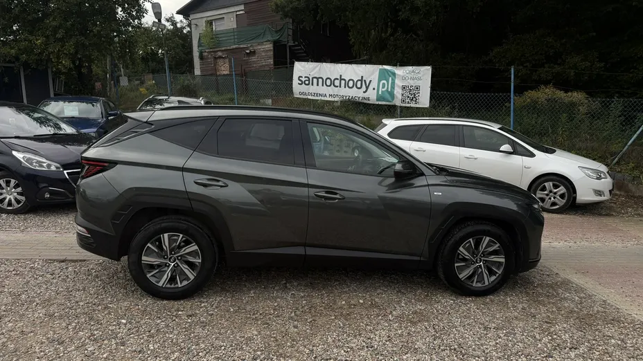 HYUNDAI Tucson -