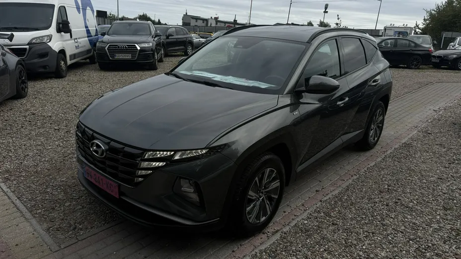 HYUNDAI Tucson -