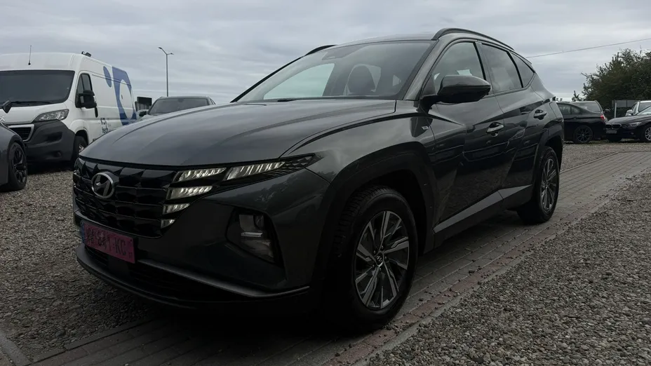 HYUNDAI Tucson -