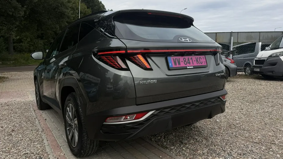 HYUNDAI Tucson -