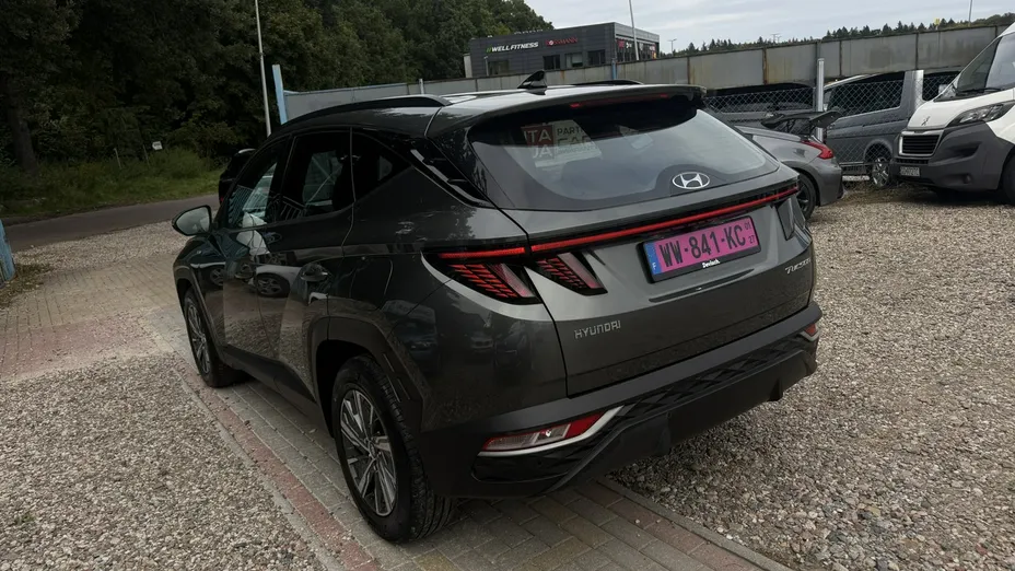 HYUNDAI Tucson -