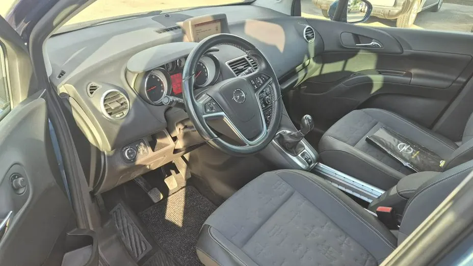 OPEL Meriva -