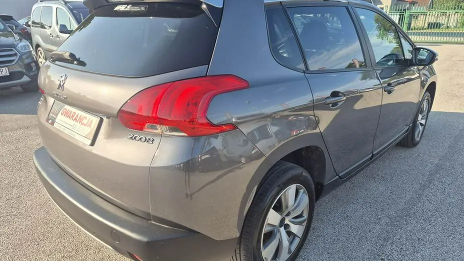 PEUGEOT 2008 -