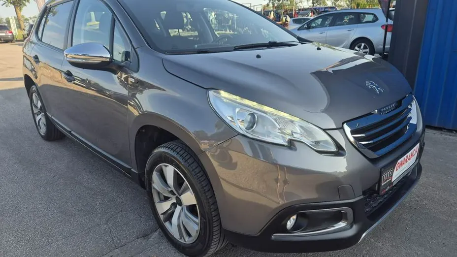 PEUGEOT 2008 -