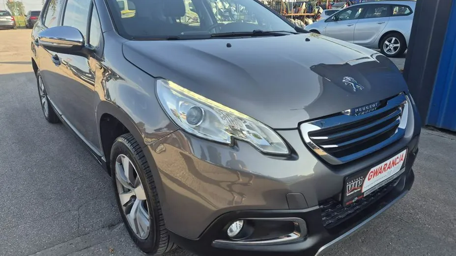 PEUGEOT 2008 -