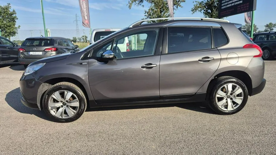 PEUGEOT 2008 -