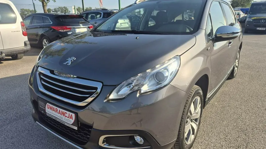 PEUGEOT 2008 -