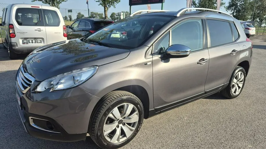 PEUGEOT 2008 -