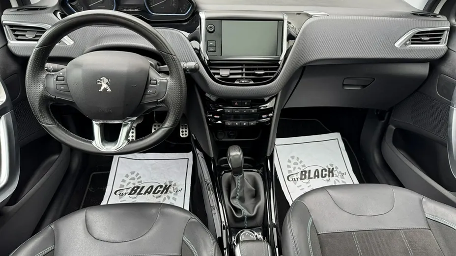 PEUGEOT 2008 -