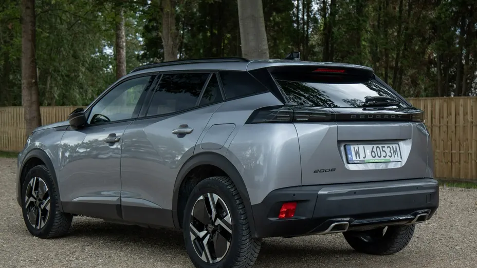 PEUGEOT 2008 -