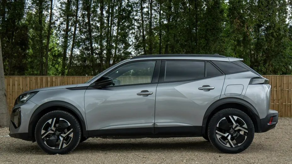 PEUGEOT 2008 -