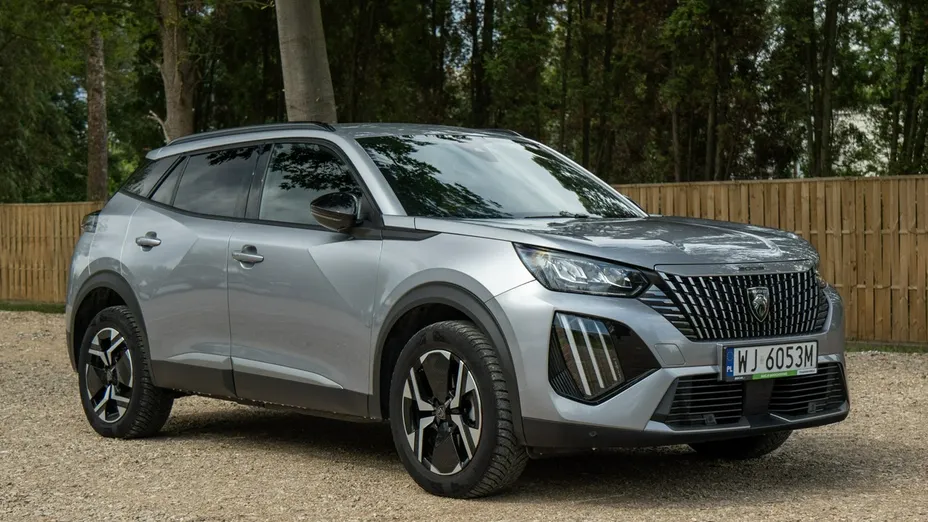 PEUGEOT 2008 -