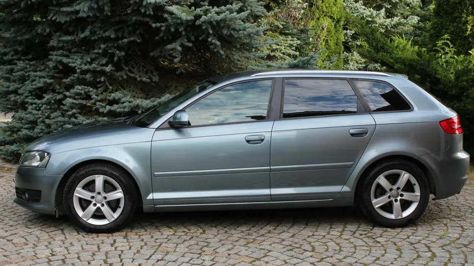 AUDI A3 Sportback -