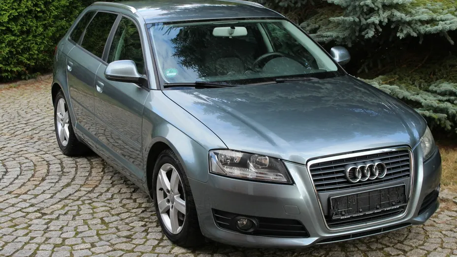 AUDI A3 Sportback -