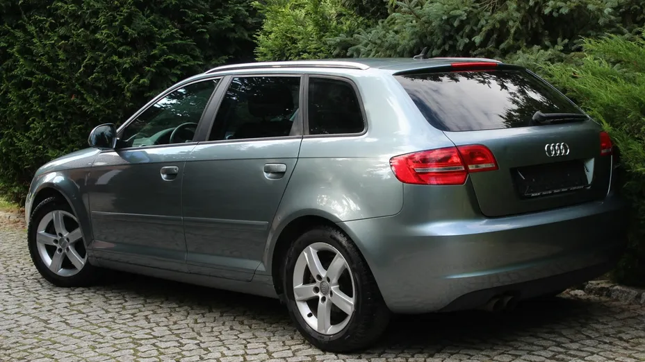 AUDI A3 Sportback -