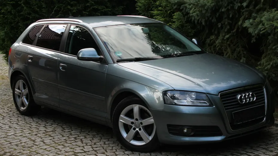 AUDI A3 Sportback -