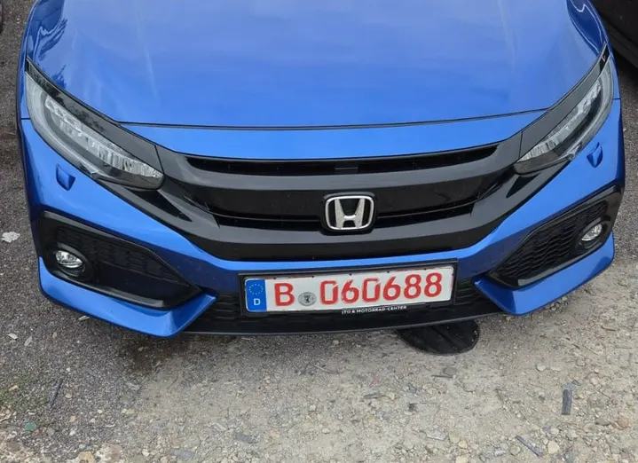 HONDA Civic -